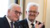 Medienberichten zufolge war Kretschmann 2016 als Kandidat für die Nachfolge Joachim Gaucks als Bundespräsident im Gespräch. Kretschmann stellte sich nicht zu Wahl. Stattdessen machte Frank-Walter Steinmeier (links) damals das Rennen gegen Alexander Hold.