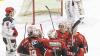 Eishockey in Memmingen: Der ECDC Memmingen führte gegen den EHF Passau vor dem letzten Drittel mit 6:1 - nach einem kollektiven Blackout ging das Spiel noch mit 6:7 verloren. Die Bilder des Abends hier.