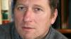Wahre Fans des Münchner Tatorts kennen auch ihn noch: Schauspieler Michael Fitz alias Carlo Menzinger, Oberkommissar. Ende 2007 verlies er die Münchner Batic und Leitmayr. Er begeleitete das Ermittlerduo seit 1991. Im Film wandert Carlo nach Thailand aus - im wahren Leben wollte er wohl mehr Zeit für andere Rollen haben.