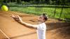 Tennistrainer Dieter Kindlmann genießt einen der wenigen freien Tage zuhause.