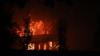 Brand nahe Kaufbeuren: Ein ehemaliges landwirtschaftliches Anwesen im Ortskern von Leinau (Ostallgäu) stand in der Nacht zum Mittwoch in Flammen.