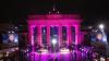Am 9. November 2009 tritt Bon Jovi vor dem Brandenburger Tor in Berlin, anlässlich der Feierlichkeiten zum 20-jährigen Mauerfall-Jubiläum auf.
