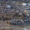 Tornados haben eine Schneise der Verwüstung durch mehrere Bundesstaaten in den USA geschlagen und Dutzende Menschen das Leben gekostet. Die Bilder von dort erinnern an ein Kriegsgebiet.