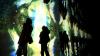 Die Videokünstlerin Betty Mü projiziert ineinander fließende Bilder an die Fassade des Rathauses und präsentiert eine immersive Installation in einem Container.