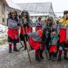 Bei Schneegestöber zogen die Narren durch Aichstetten. Rund 70 Gruppen waren beim Jubiläumssprung mit von der Partie. Die Bilder in unserer Galerie.