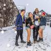 Bei Schneegestöber zogen die Narren durch Aichstetten. Rund 70 Gruppen waren beim Jubiläumssprung mit von der Partie. Die Bilder in unserer Galerie.