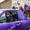 Bei Schneegestöber zogen die Narren durch Aichstetten. Rund 70 Gruppen waren beim Jubiläumssprung mit von der Partie. Die Bilder in unserer Galerie.