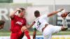 Während die Saison in Bayern (rot: TSV Kottern) ab 1. September wohl weitergeht, steht die Spielzeit 2019/2020 beim Württembergischen Fußballverband (weiß: SSV Ulm) kurz vor dem Abbruch.