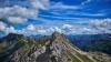 Das Nebelhorn bei Oberstdorf ist einer der beliebtesten Berge in den Allgäuer Alpen. Wenn schlechtes Wetter den Ausflug dorthin unmöglich macht, kann man die Berg(sehn)sucht mit verschiedenen Bergdokumentationen stillen.