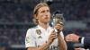 Vor allem eine überragende Weltmeisterschaft 2018 bescherte dem kroatischen Mittelfeld-Star Luka Modric (Real Madrid) den Titel zum Weltfußballer 2018. Zweiter wurde in dem Jahr Cristiano Ronaldo, dritter Mohamed Salah.