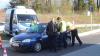 Eine gemeinsame Schwerpunktkontrolle haben Bundespolizei und Zoll auf das Autobahn A96 im Landkreis Lindau bei Sigmarszell durchgeführt. Im Visier hatten die Beamten vor allem illegale Einreisen und Schleuser, aber auch Drogen, Waffen und Schwarzgeld.