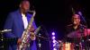Was Improvisationskunst im Jazz bedeutet, stellte das "David Murray Trio" im Theater oben mitreißend unter Beweis. Im ausverkauften Konzert rollten David Murray am Saxofon, Luke Stewart am Bass und Russel Carter am Schlagzeug einen irren Klangteppich aus.