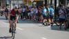 Zuerst mussten die 120 Dreier-Teams mit dem Mountainbike auf die Buchel radeln, dann mit dem Rennrad nach Fechsen düsen und schließlich ging es zu Fuß durch die Kernstadt. An vielen Stellen feuerten die Marktoberdorferinnen und Marktoberdorfer die Sportler an.