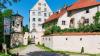 Das Schloss Achberg liegt zwischen Lindau und Wangen und lockt mit verschiedenen Freizeitangeboten seine Gäste.