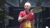 Im Alter von 80 Jahren ist Drummer Charlie Watts im Kreis seiner Familie verstorben. Die Anteilnahme ist groß. Auf diesem Archivbild ist Watts bei einem Konzert in Düsseldorf zu sehen.