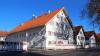 Ehe Geflüchtete im Gasthaus Zur Post in Waal unterkommen können, muss der Brandschutz passen. Ein Gutachten ist in Arbeit.