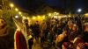 Beim Christkindlmarkt in Buchloe gab sich heuer natürlich auch der Nikolaus wieder die Ehre und besuchte die Buben und Mädchen.