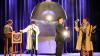 Die Moskitoldies feiern mit ihrer Version des Mords im Orientexpress in Kaufbeuren Premiere und begeistern das Publikum.