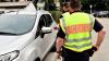 Polizei-Kontrolle beim Ikarus-Festival Memmingen: Polizistinnen und Polizisten führen auch rund um das Ikarus 2023 wieder zahlreiche Personen- und Verkehrskontrollen durch. Am Samstag zogen sie dabei drei Autofahrer aus dem Verkehr.