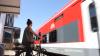 Reisende mit Fahrrad mussten jüngst bei Dietmannsried den Zug verlassen, um Platz zu machen für Fahrgäste ohne Rad. Darf das die Bahn einfach so? Wir haben bei der DB und Fahrradvertretern nachgefragt.