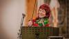 Markenzeichen  grüne Geige: Monika Drasch beim Kirchenkonzert in Balderschwang.
