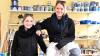 Sie haben Spaß an ihrem Beruf: Das wollen (von links) Anne Rottluff und Melissa Kropp aus Kaufbeuren, besser bekannt als "Malermädels", in den Sozialen Medien zeigen.