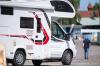 Aus einem geliehenen Wohnmobil hat ein Mann alle elektronischen Geräte herausgerissen. Seine Begründung ist kurios.