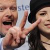 Früher stand Deutschland besser da: Stefan Raab im Jahr 2010 mit ESC-Siegerin Lena Meyer-Landrut. (Archivbild)