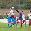 Glötts Keeper Dominik Trenker (Dritter von rechts) fehlt im Derby gegen Offingen. Ibrahim Capar (Mitte) läuft mit seiner TSG Thannhausen bei Kreisliga-West-Spitzenreiter Türk Gücü Lauingen auf.