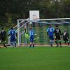 So sehr sich Bad Wörishofens Keeper Daniel Berchtold (grünes Trikot)
auch streckte, ein perfekter Freistoß bescherte den Gästen den
2:2-Ausgleich.