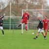 Das Team des SV Oberegg (rot) hatte gegen den SV Oberrieden gleich sechs Mal Grund zum Jubeln. Foto: Andreas Lenuweit