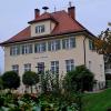 Die alte Schule in Anhofen war für als Zuhause für den Historischen Verein Bibertal vorgesehen. Doch jetzt hat sich der Verein aufgelöst. 