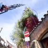 In Landsberg wird am selben Tag sowohl der Christbaum auf dem Hauptplatz aufgestellt als auch das Christkind im Historischen Rathaus vorgestellt.