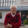 Albert Loderer prägte den TSV Haunstetten. Nun wird der Ehrenpräsident 95 Jahr alt. 