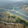 Der Freiflächen-Solarpark versorgt rund 39.000 Vier-Personen-Haushalte in Rheinland-Pfalz mit emissionsfreiem Strom. (Archivbild)