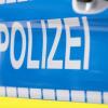 In Neuburg sind zwei Autos beschädigt worden. Die Polizei bittet um Hinweise.