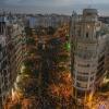 Im Stadtzentrum von Valencia kamen rund 130.000 Menschen zusammen um gegen die ihrer Ansicht nach nur schleppend angelaufene Hilfe zu protestieren.