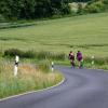 Die Mehrheit der hessischen Landesstraßen hat keinen Radweg. Zwei Verkehrsverbände machen Verbesserungsvorschläge. (Archivbild)