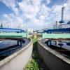 Zur sogenannten kritischen Infrastruktur zählen auch die Klärwerke großer Städte wie das Klärwerk Ruhleben der Berliner Wasserbetriebe. (Archivfoto)