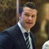 Fox-News-Moderator und Veteran Pete Hegseth soll der neue US-Verteidigungsminister werden. Politische Erfahrung hat dieser zwar bis auf eine erfolglose Bewerbung für einen Sitz im Senat des Bundesstaates Minnesota nicht. Dennoch soll er das Pentagon leiten.