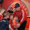 2017 kam Franck Ribéry zur Weihnachtsfeier des FC Bayern Fanclubs nach Karlshuld - ein unvergessliches Erlebnis auch für die kleinen Fans.