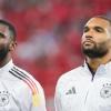 Antonio Rüdiger (l.) und Jonathan Tah (r.) sind Garanten des Aufschwungs der Nationalmannschaft in diesem Jahr.