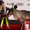 Als Siegerin bekommt Mikaela Shiffrin wieder die Patenschaft für ein Rentier.