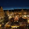 Der Weihnachtsmarkt in Mindelheim lockt zahlreiche Besucherinnen und Besucher auf den Marienplatz.