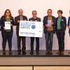 Bayerns Umweltminister Thorsten Glauber überreichte den Vertretern der Stadt Königsbrunn den European Energy Award. Von links nach rechts: Martin Sambale (Landesgeschäftsstelle eea und eza!-Geschäftsführer), Rebecca Fischer (Energieteamleiterin), Maximilian Wellner (Zweiter Bürgermeister von Königsbrunn), Alwin Jung und Helmut Schuler (beides Energieteammitglieder), Angelina Stercken (Bundesgeschäftsstelle eea) und Umweltminister Thorsten Glauber.