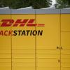 Eine Packstation der Deutschen Post DHL steht jetzt an der Augsburger Straße in Friedberg. 