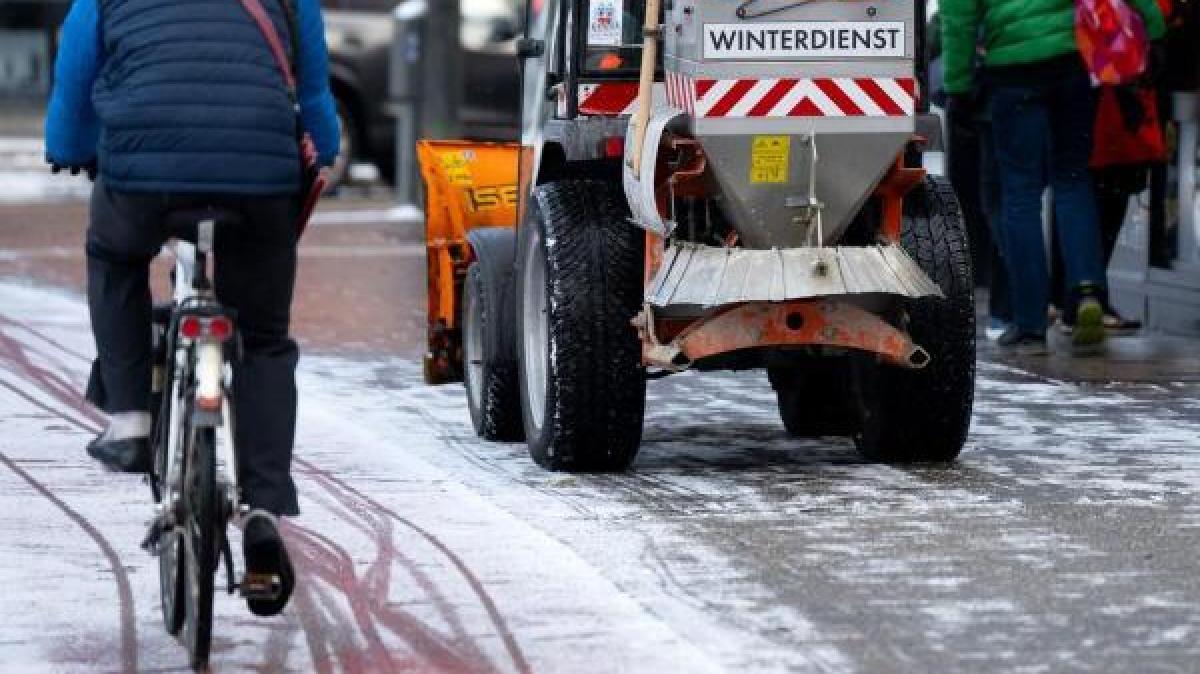 Winter In Bayern Schnee Und Glatte Stra En Aber Kaum Unf Lle In Bayern