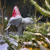 Nicht nur Elefantendame Elli und ihre Weihnachtsmütze waren zum Start des Winter Wonder mit Schnee bedeckt. 