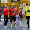 Handball Regionalliga Männer; VfL Günzburg (rot) - TSV Allach-Mü (schwarz); hier der VfL Günzburg Spieler der Sieg   -   - 