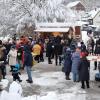 Voriges Jahr versank der Eurasburger Christkindlmarkt im Schnee. Heuer eröffnet der Markt am 30. November.